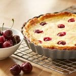 Ce clafoutis aux cerises sans noyaux fait l’unanimité dès la première bouchée