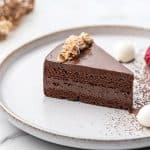 Ce moelleux au chocolat sans sucre ni farine bluffe tous ceux qui y goûtent
