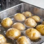Trempez-les avant de les cuire : l’astuce des mamies pour des pommes de terre ultra fondantes